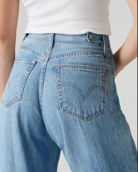 Jeans larghi regolabili da donna